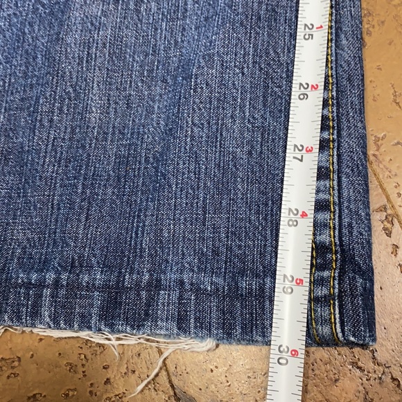 Indigo Palm by Tommy Bahamas Jeans - Picture 14 of 17